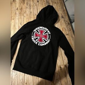 Independent Skate zip up hoodie size small